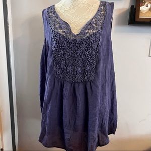 Spense Women Crinkle Crape Tank with Embroidery